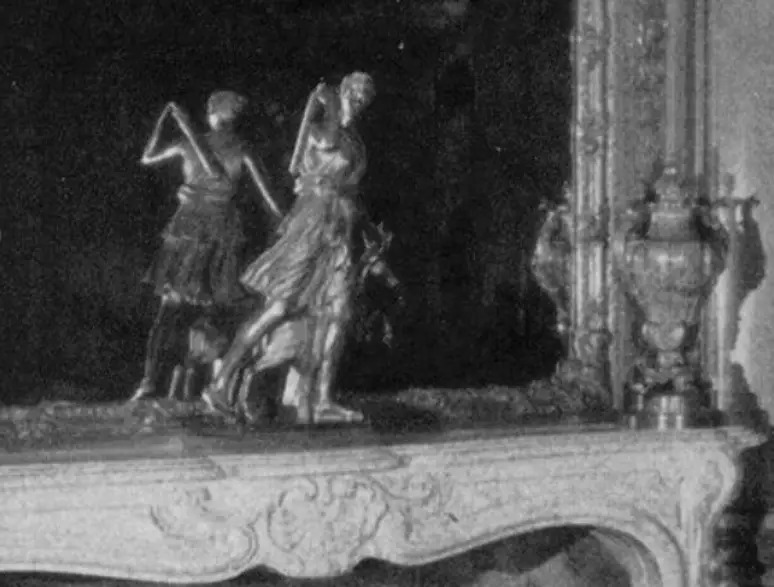 Estátua do Titanic é encontrada intacta após mais de um século no fundo do mar